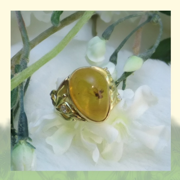 【OJ453】天然石ルース持ち込みのオーダーメイドのエンゲージリング(婚約指輪)/ゴールドとアンバー(琥珀